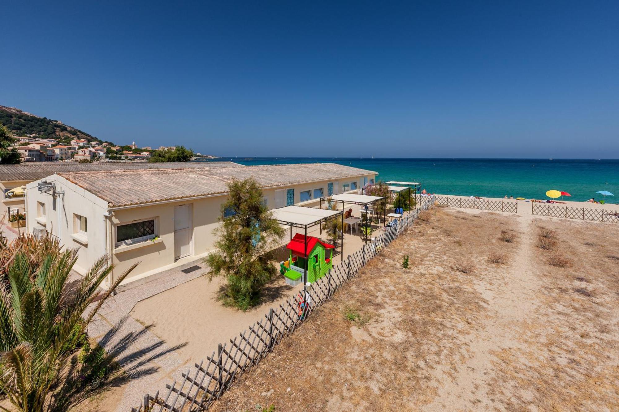 L'Escale Plage Алгайола Екстериор снимка